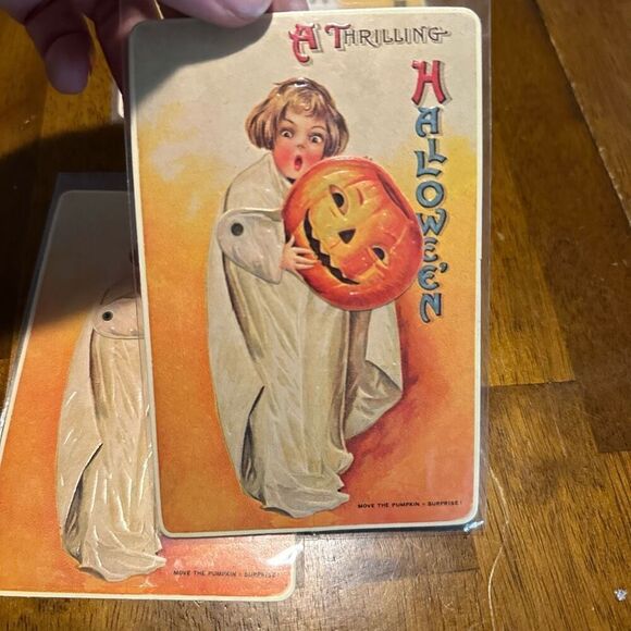 Vtg Repo Moving Action Halloween Postcards Cats & Pumpkin Girl Embossed lot of 3 - Picture 3 of 11